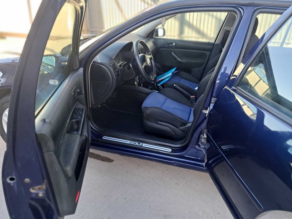 Golf4--1,9Tdi , edição do 25º aniversário , impecável