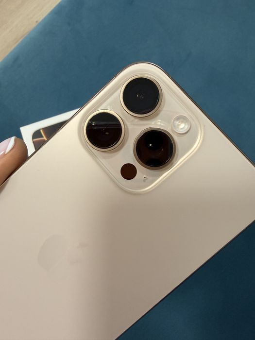 Iphone 16 pro max, 256gd,  идеальное состояние.