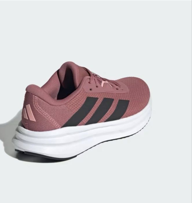 Кросівки Adidas жіночі