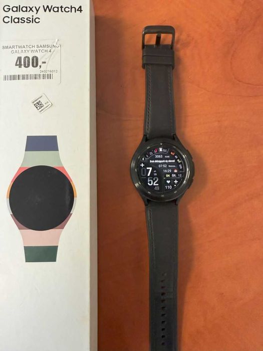Smartwach Galaxy Watch 4 - bardzo dobry stan/Pudełko/LTE/GPS/3 Paski