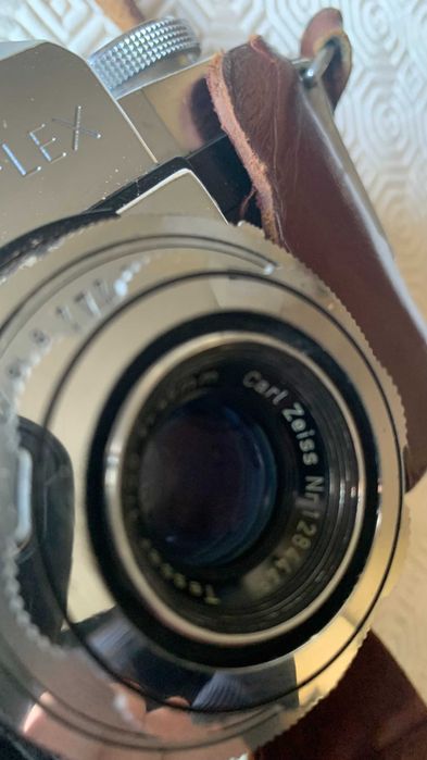 Câmara Vintage Zeiss Ikon Contaflex + Estojo Original