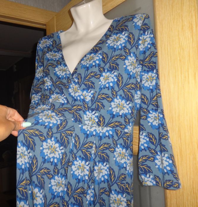 Нарядное вискозное женское платье для беременных миди 50 52 XL