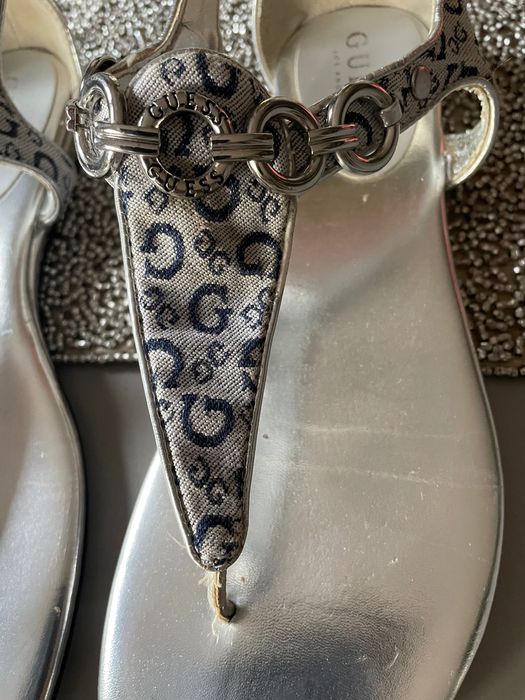 Guess logowane sandałki r.40