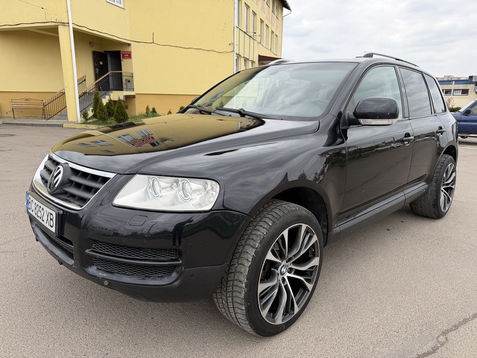 Volkswagen Touareg Гарний стан