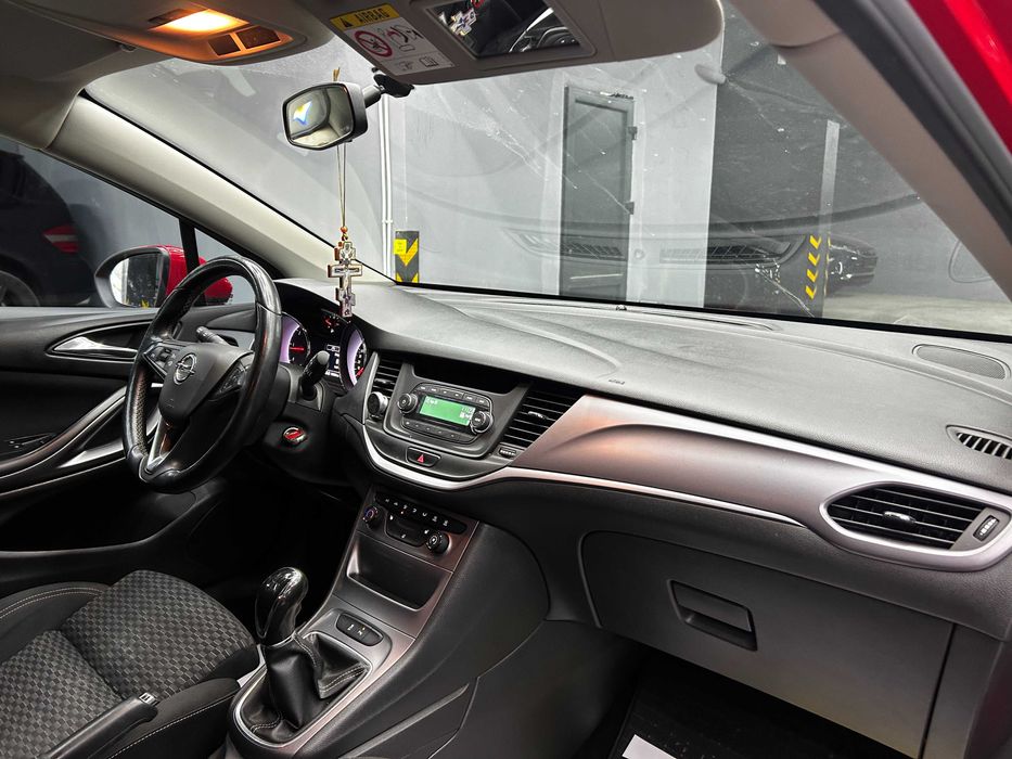 Opel Astra 2016