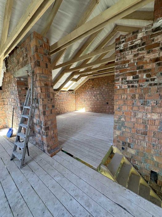 Продаж будинку з підведеними комунікаціями с.Наварія.Без комісії!