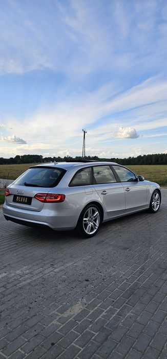 Audi A4_2.0Tdi_Sline_Panorama_3g+_Niski przebieg-Serwis
