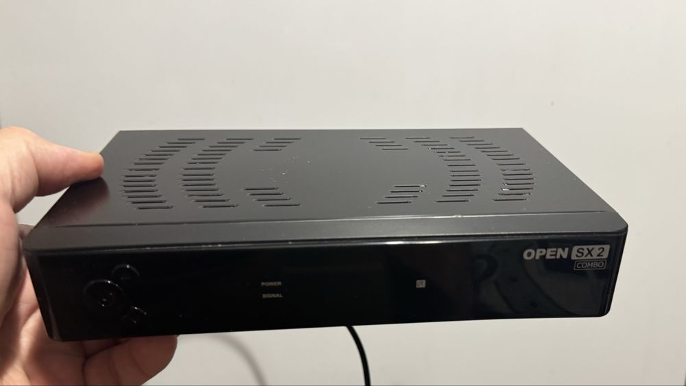 Тюнер Open SX2 HD Combo