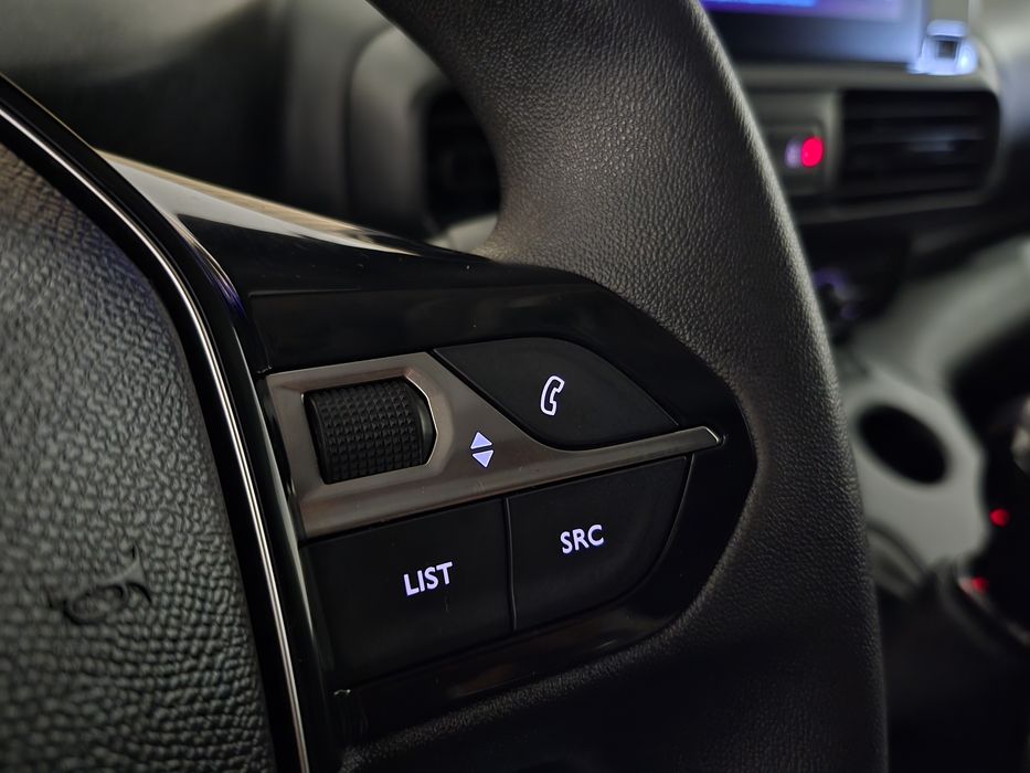 Peugeot Partner - 2021 | 100.000KM | GARANTIA | 3 LUG. - NACIONAL