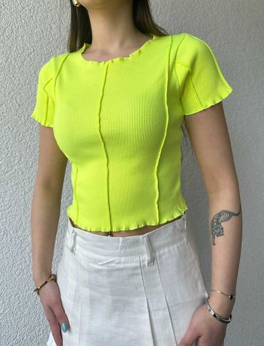 Koszulka z ozdobnym szwem Cappitone - żółty neon S