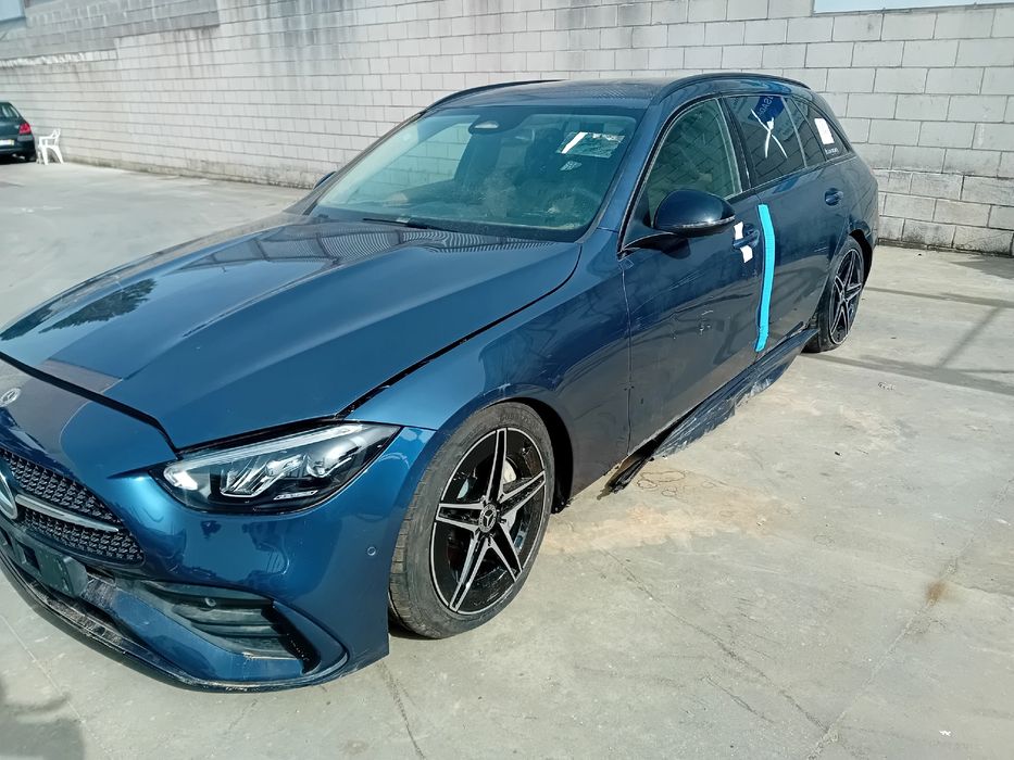 Para peças MERCEDES-BENZ Classe C Carrinha (S206)