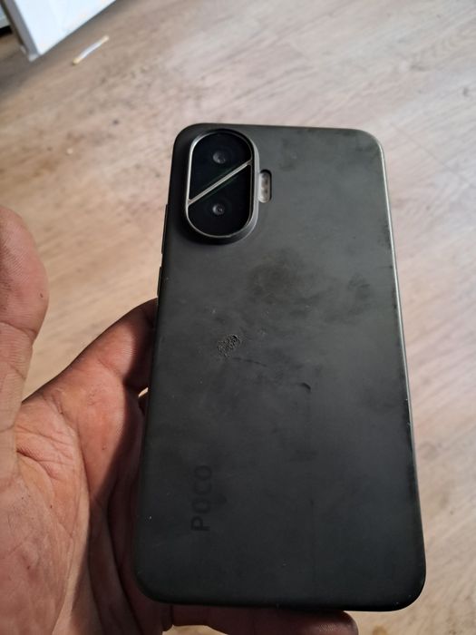 POCO F7 256GB / 12GB RAM + Caixa + Carregador 90W Original