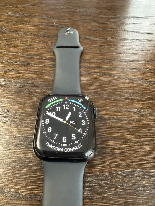 Годинник Apple Watch 7 серія 45 мм оригінал б/у