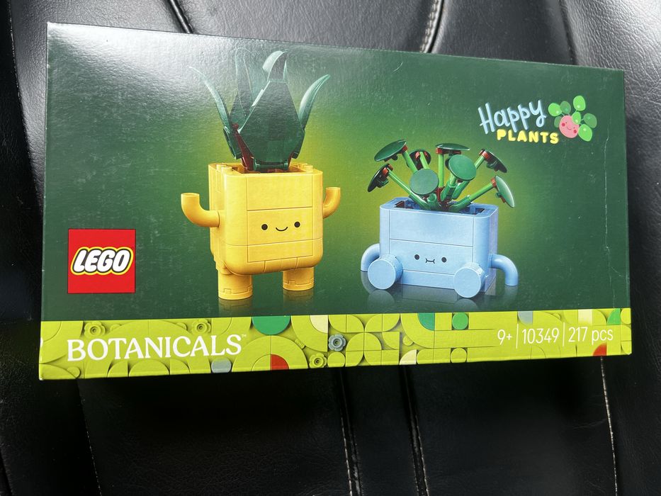 LEGO Botanicals 10349 Щасливі рослини
