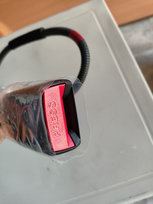 Engate cinto Kia Ceed