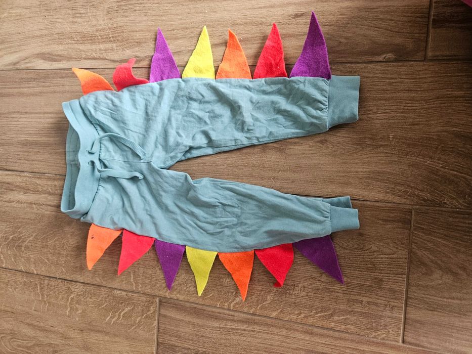 Przebranie - strój dinozaura - rozmiar 110.