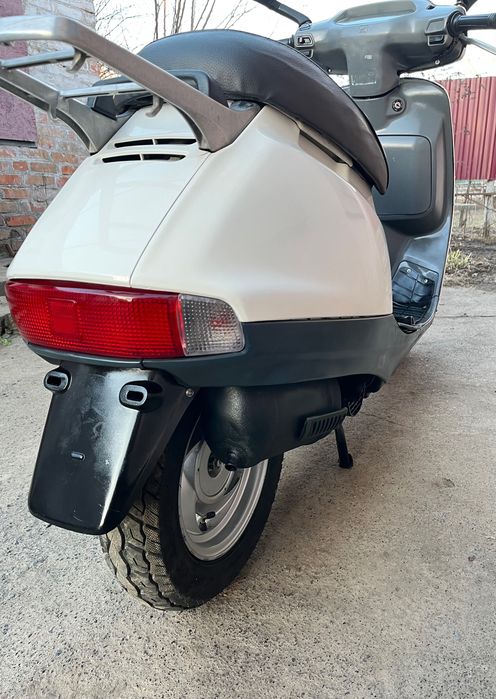 Скутер HONDA LEAD AF-20 90cc в Отличном Состоянии Без Пробега По Украине