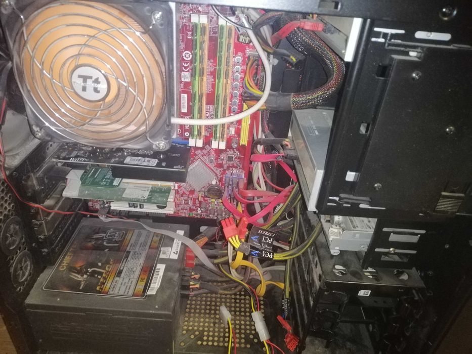 Продам 2х ядерный ПК ( 8гб ОЗУ )