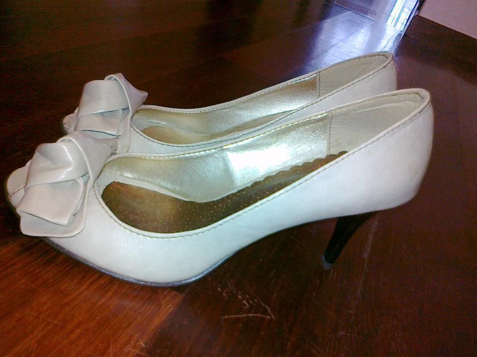 Buty szpilki skórzane r. 37