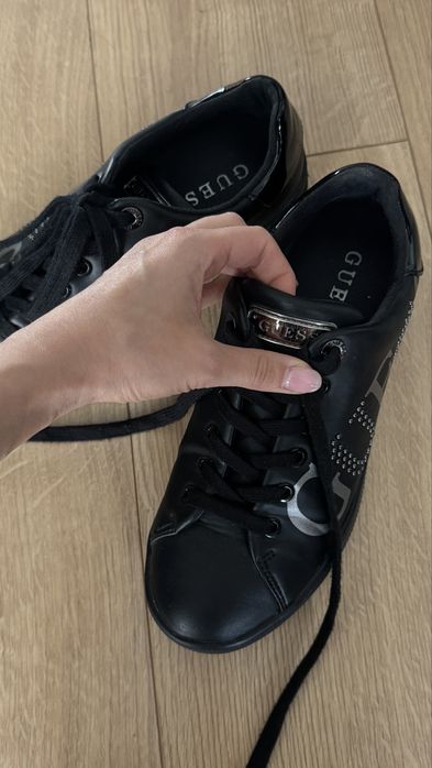 Guess trampki sneakersy 38