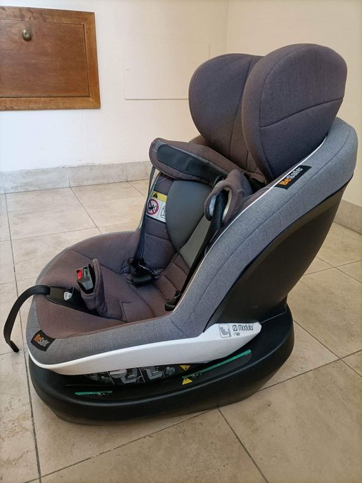 Cadeira Besafe Izi Modular I-size+ Base Isofix