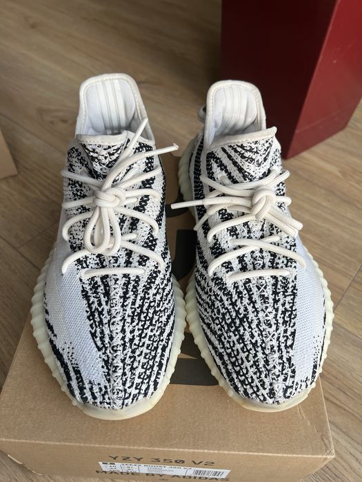 Adidas Yeezy Boost 350 V2 Zebra sneakersy niskie biało czarne 44
