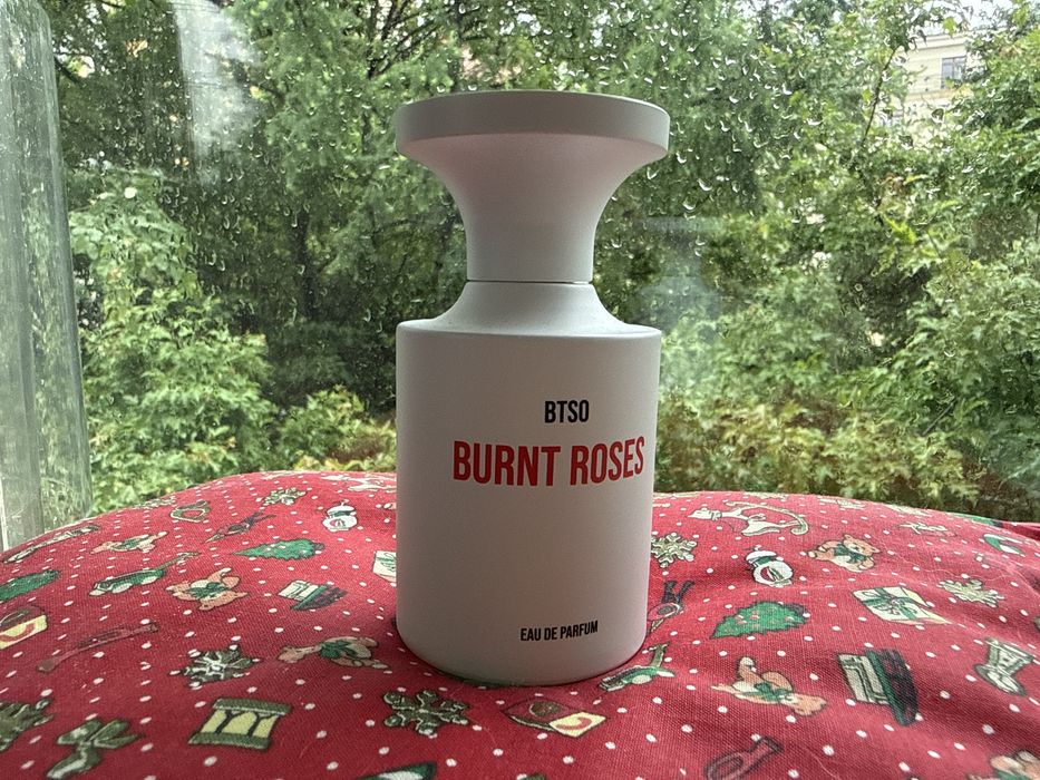 Burnt Roses Born to Stand Out niche perfume