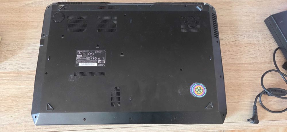 Portátil Gaming Clevo P670RE 17,3" | i7 | GTX 970M | 16GB | SSD 512GB