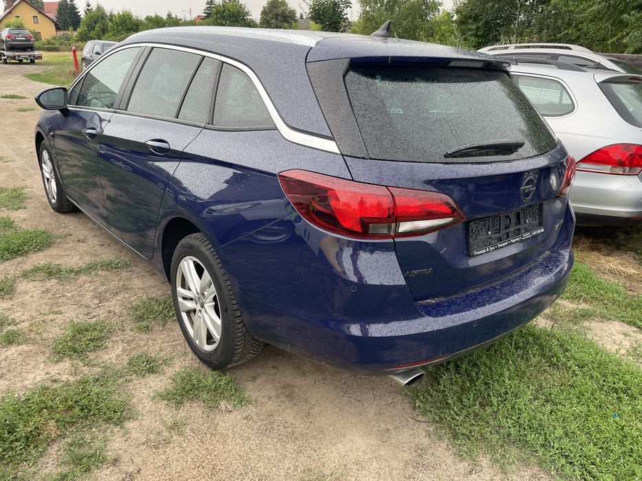 Opel Astra 1.6 Biturbo