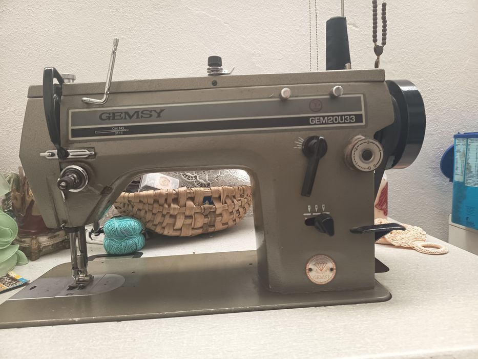 Vendo máquina de custar