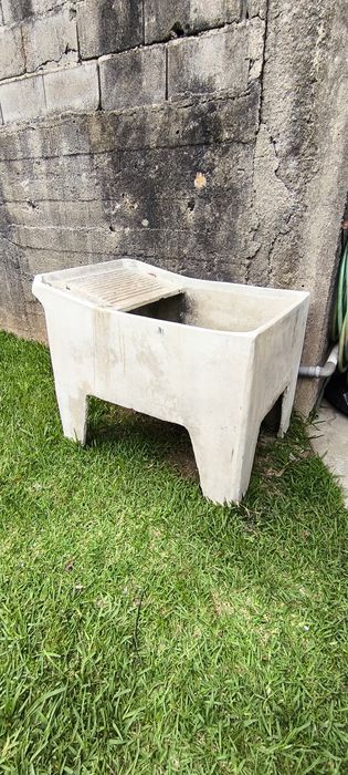 Tanque lavar roupa pedra