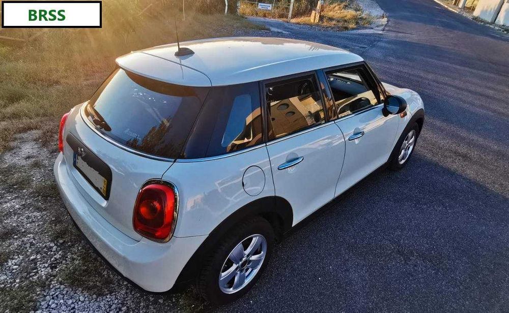 MINI One — fotografia 4