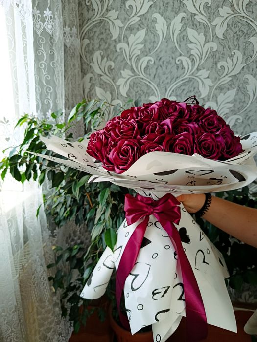 Букети з атласних стрічок