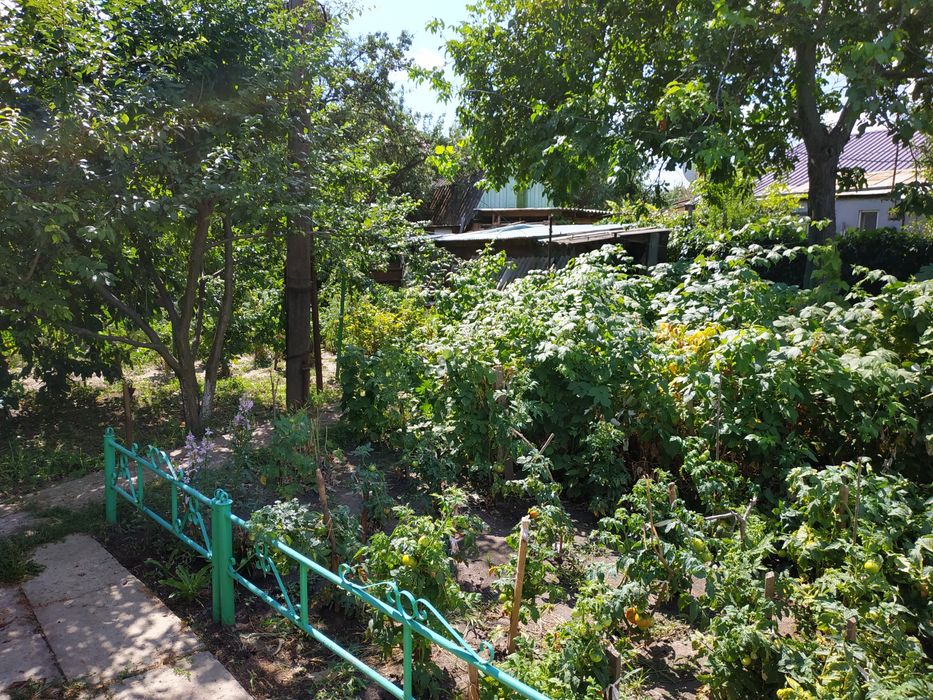 Здається частина дому (район 27 школи)