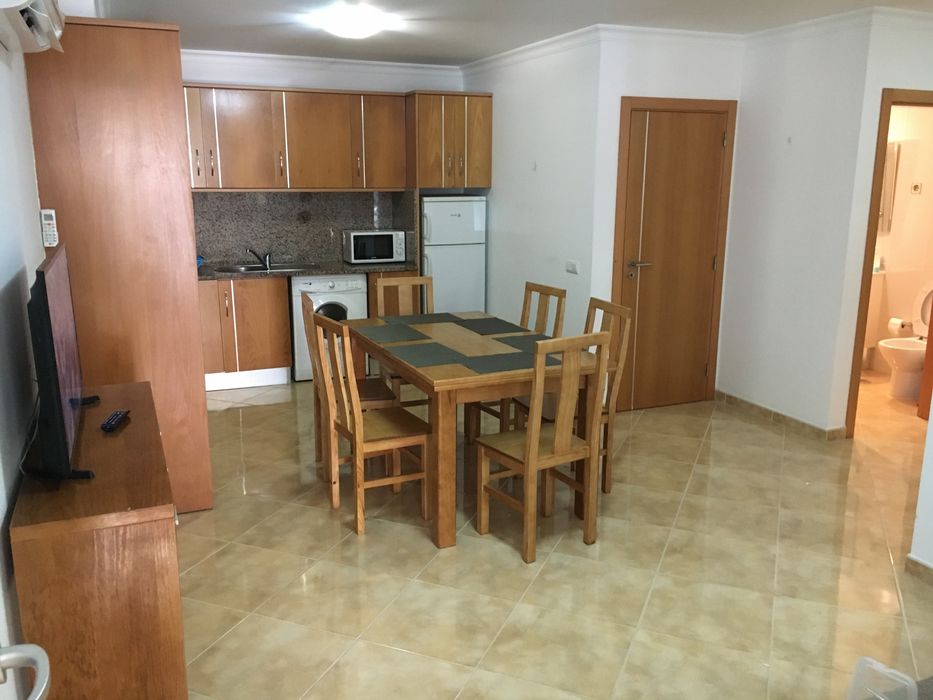 Monte gordo T 1 perto praia
