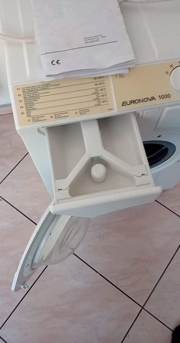 Mała pralka Euronova