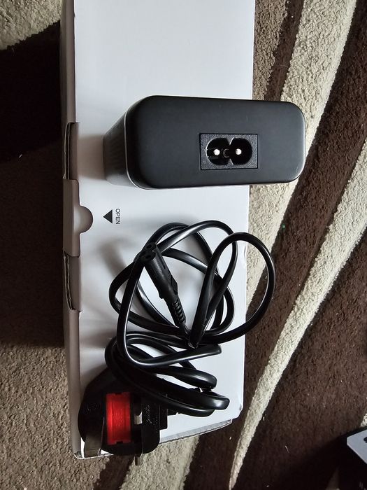 Зарядний пристрій Nuoubo 100W GaN Pro