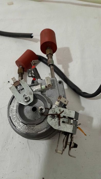 Vendo peças máquinas de café saeco!