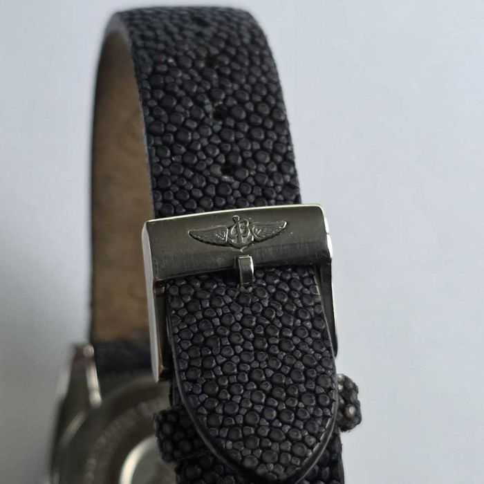 годинник Breitling 36 automatic