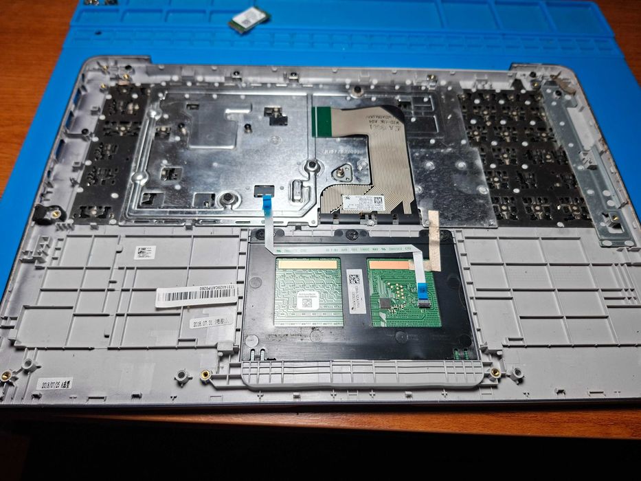 Teclado PT + Touchpad + Carcaça (Top e Botton Case) de Asus E406M