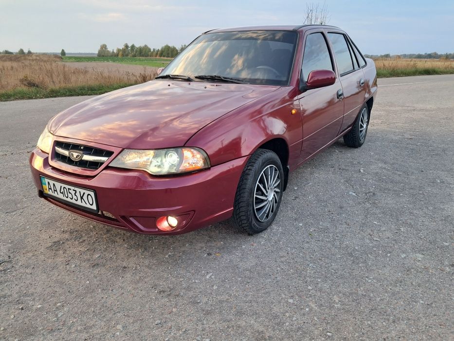 Продам Нексію