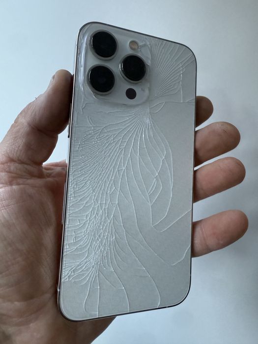 iPhone 13pro 256gn