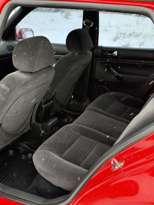 Продам Golf 4 1.6 8v