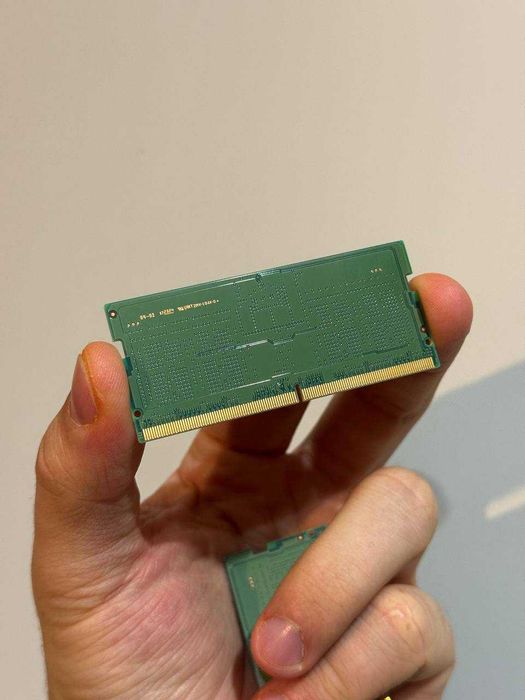 Оперативна пам'ять Samsung 16GB 8Gbx2 DDR5 5600MHz SODIMM