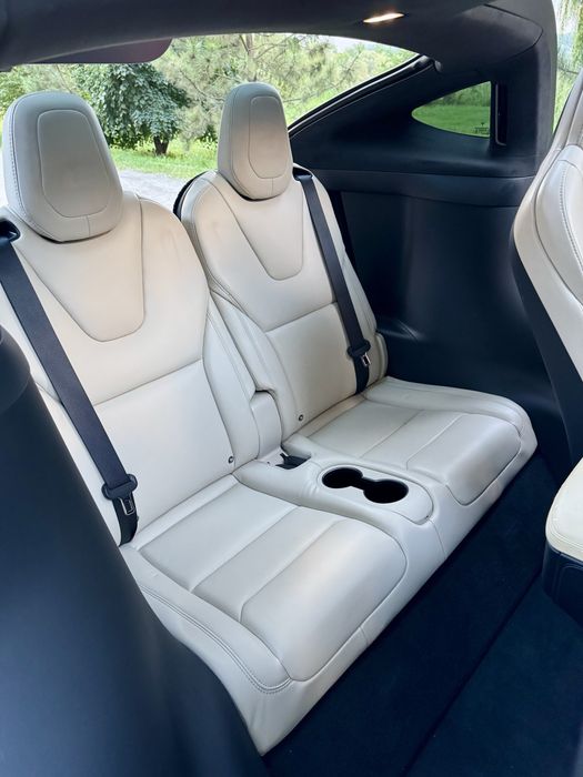 Tesla Model X Long Range Dual Motor 100кВт