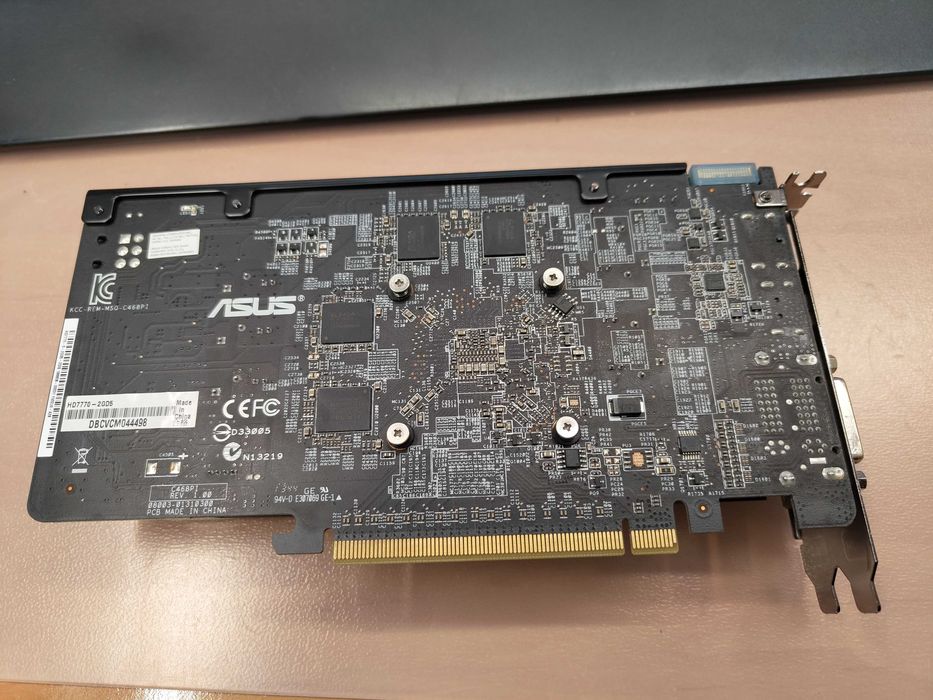 Placa Gráfica ASUS - Radeon HD7770 2Gb DDR5 DVI DisplayPort64739700766851121