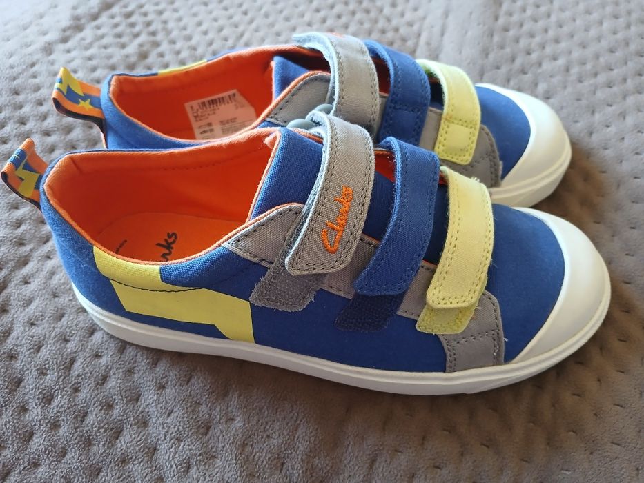 Кросівки мокасини 33 р. Clarks