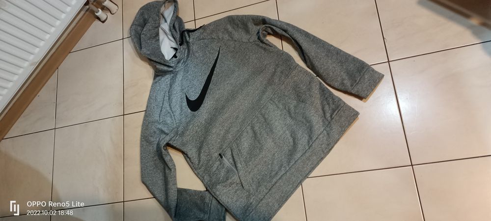 Nike-orginalna Bluza z kapturem z USA -M/L-idealna..