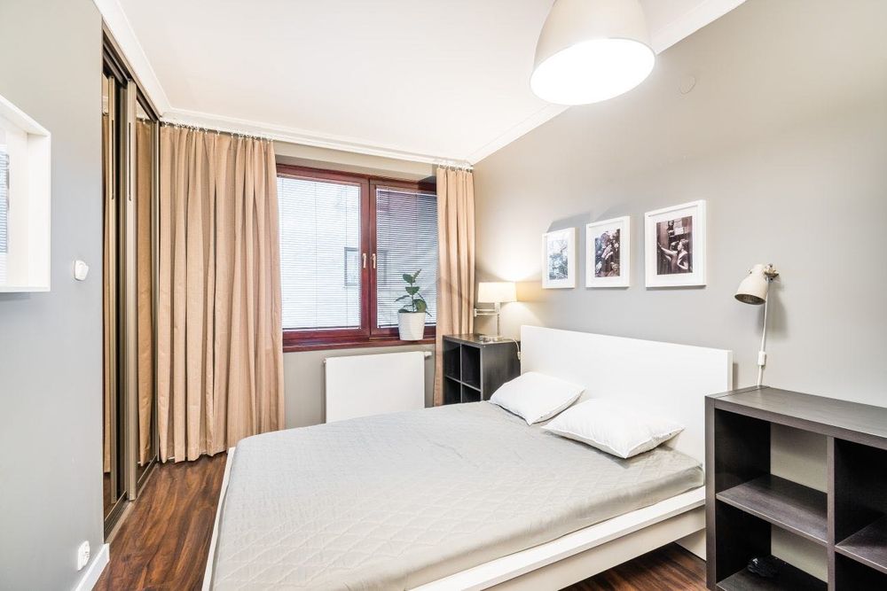 Salwator - 3 pokojowe mieszkanie z tarasem i ogrodem