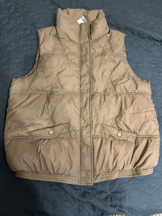 Жилетка пуфер безрукавка жіноча